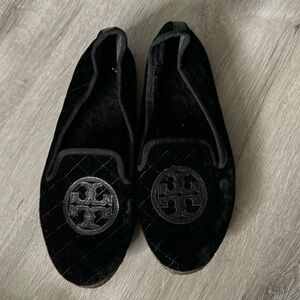 Tory Burch size 8 black flats